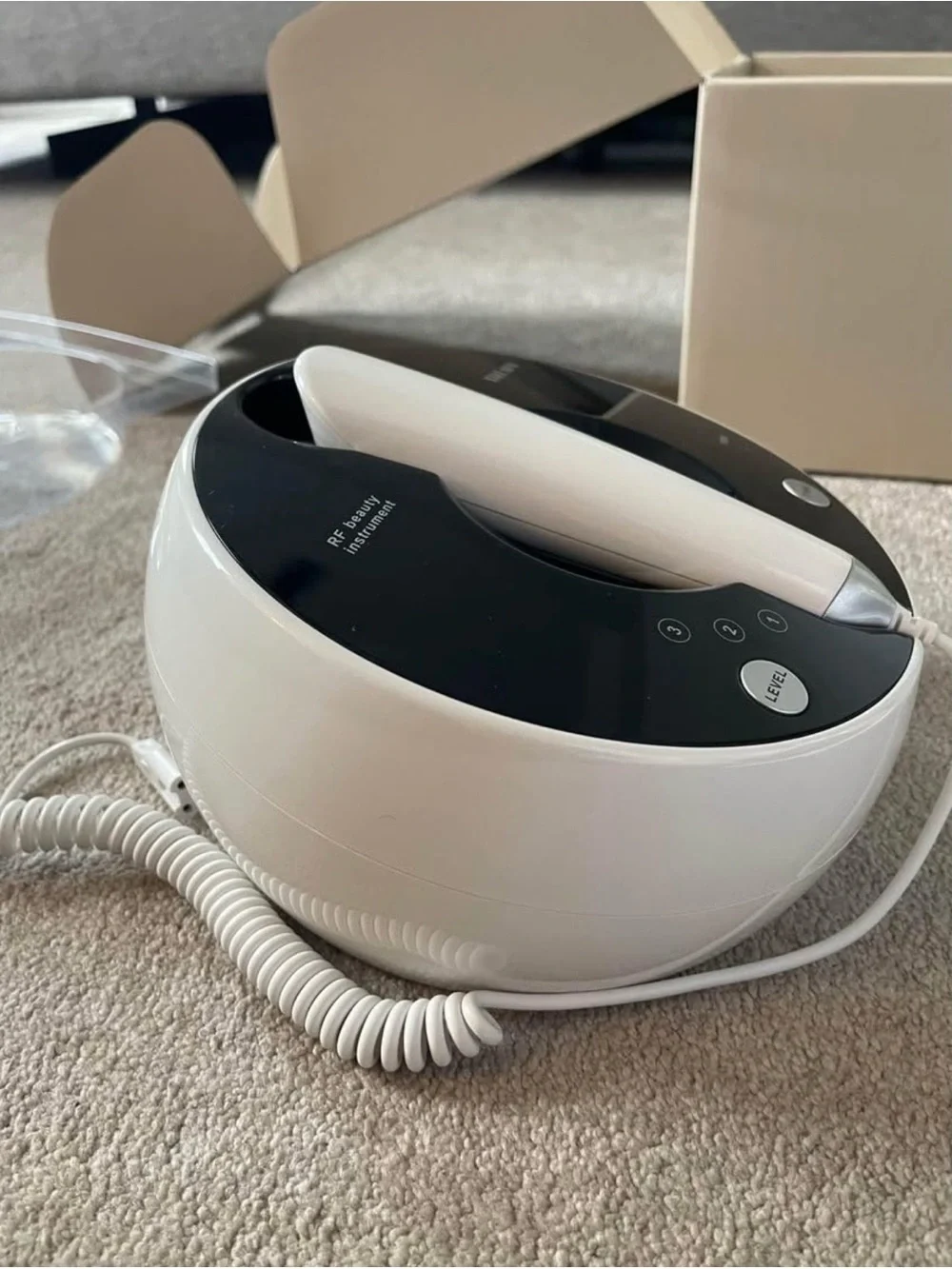 White & Black RF Beauty Instrument - Facial Skincare Device